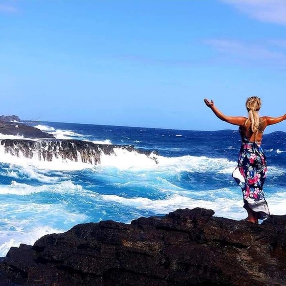 Meet your Posher, Jennifer - Picture 2 of 8